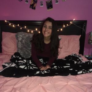 Meet your Posher, Julianna